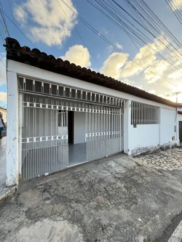 OPORTUNIDADE NO EDUARDO GOMES CASA DE ESQUINA