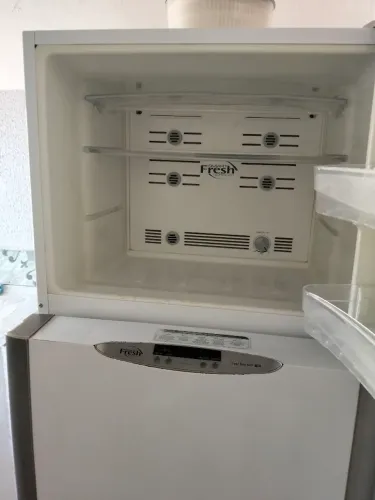 Vendo geladeira SMART FRESH 410 litros