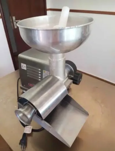 Despolpador Industrial De Tomate BM 73 Inox Bivolt Bermar