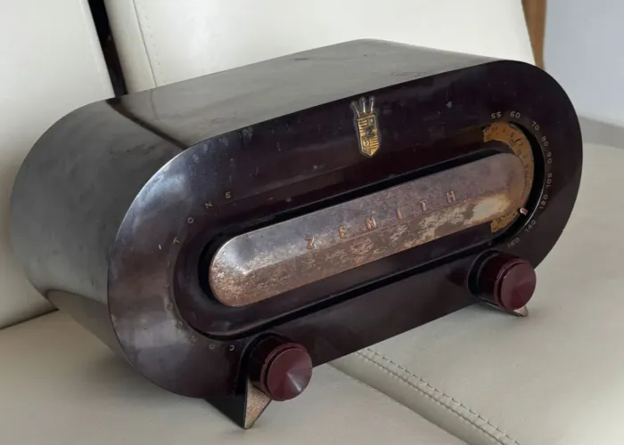 Antigo Rádio Zenith AM anos 40.?