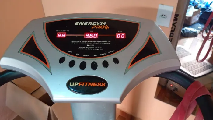 ESTEIRA PRATAFORMA VIBRATÓRIA 