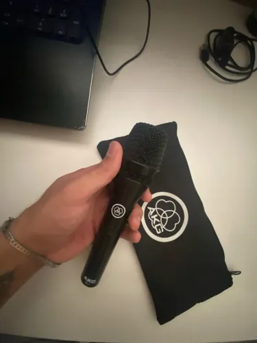 Microfone AKG P3S