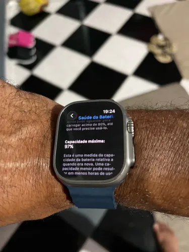 Apple Watch Ultra 2