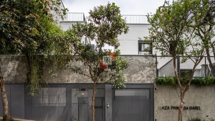 Casa em condomínio novo no Brooklin com 3 suítes e 2 vagas
