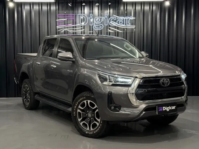 Toyota Hilux CD SRX 4X4 2.8 TDI 16V Diesel Aut. 2023