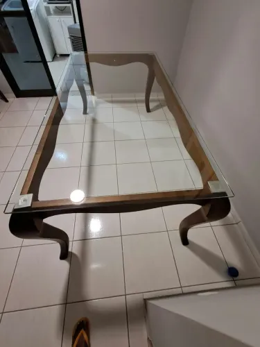 Mesa de jantar ( sem as cadeiras)