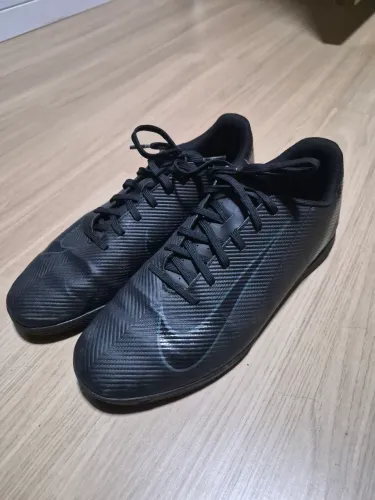 Chuteira Nike Mercurial Preta