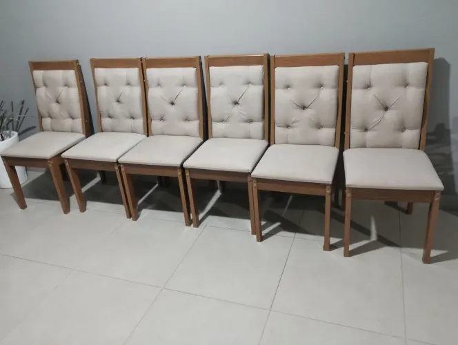 6 cadeiras estofadas entrego ler anúncio 