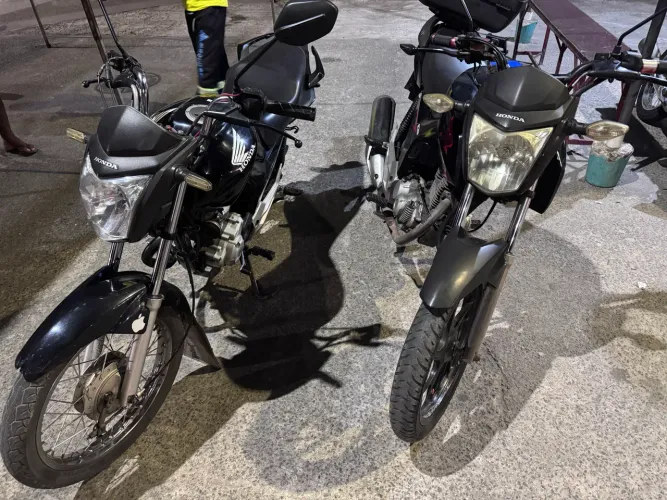 Vendo duas motos umas start 21 e outra fan 2020