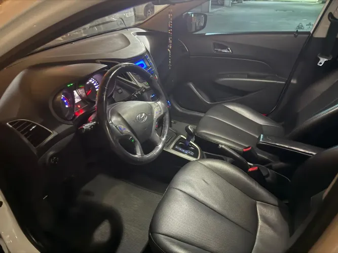 Hyundai HB20 Premium 1.6 Flex 16V Aut. 2015