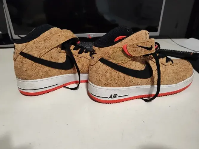 Nike Air force 1 mid´07 cork zerado