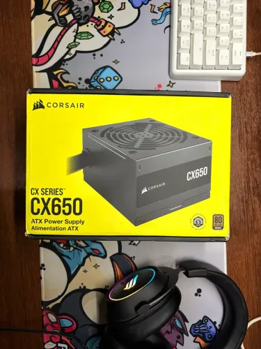 Fonte Corsair CX650 650W (Nova na Caixa)