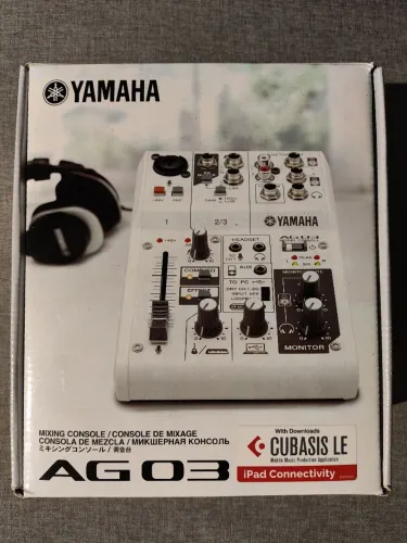 Mesa de som/Interface de áudio Yamaha AG03