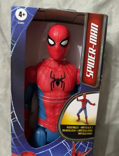 Boneco Homem Aranha Articulado Titan Series<br>Hasbro Brinquedo