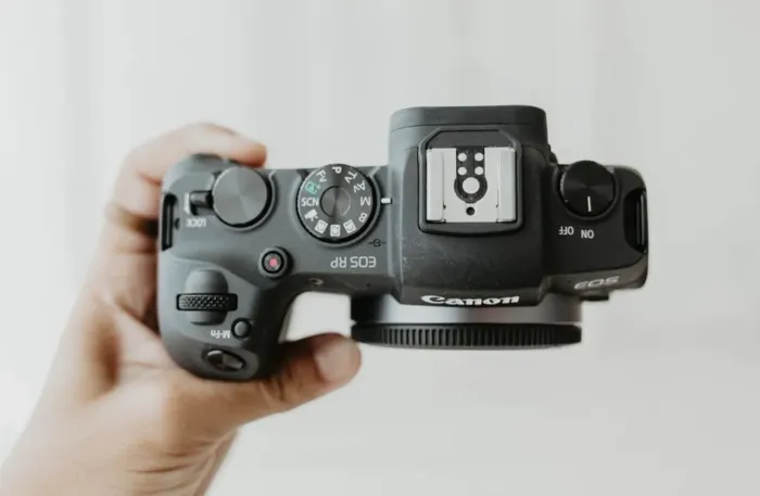 Canon Eos R Rp Mirrorless Corpo - NOVA NA CAIXA NUNCA USADA