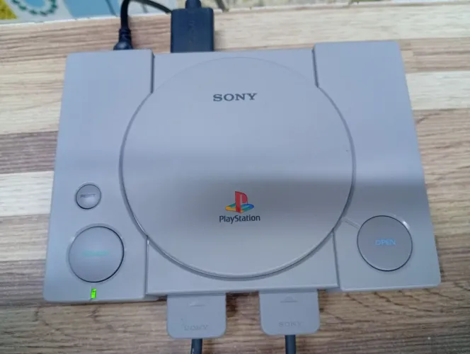 Playstation 1 Mini (ORIGINAL) + 230 jogos