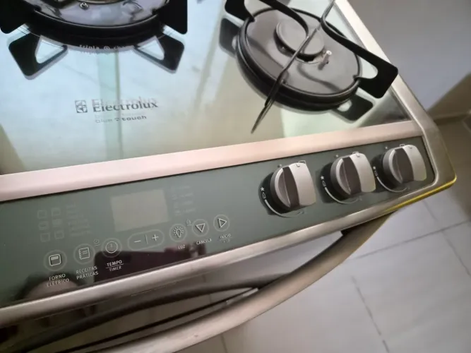 Fogão Electrolux 2 fornos 5 bocas