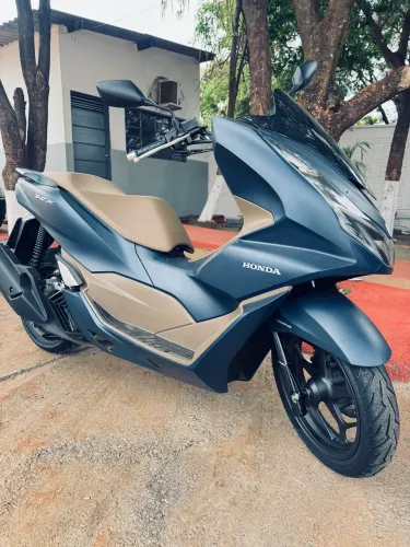 Honda PCX 160 DLX ABS 2024 - Apenas 2.081 km - IPVA 2026 Pago