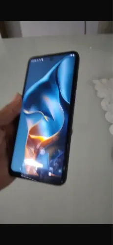 Moto g05 256 gb, funciona tudo ,trinco fio de cabelo na película, top