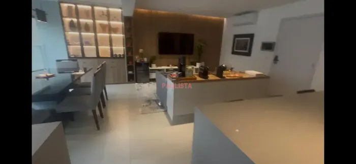 Apartamento para locação, 146m, 3 dormitórios, 2 suítes, 2 vagas, mobiliado, Vila Mariana,