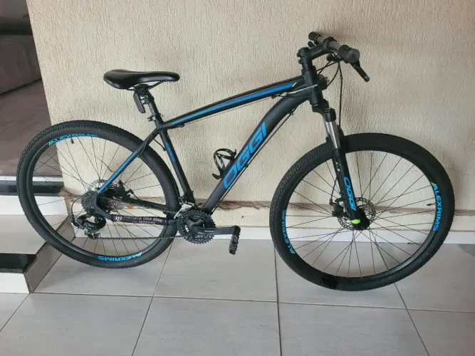 Vendo 2 bicicletas seminovas hackeer sport , hacker Hds aro 29