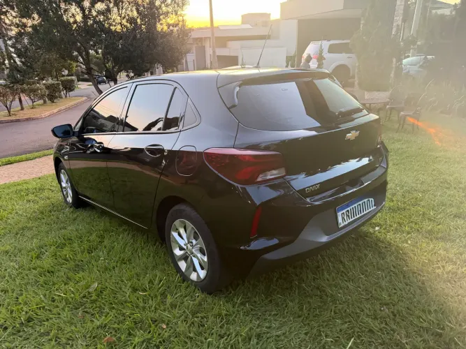 Chevrolet Onix Hatch LT 1.0 12V Flex Mec. 4P 2022