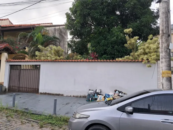 Terreno plano em área nobre ( RGI )