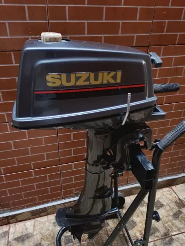 Motor de popa Suzuki 4 HP