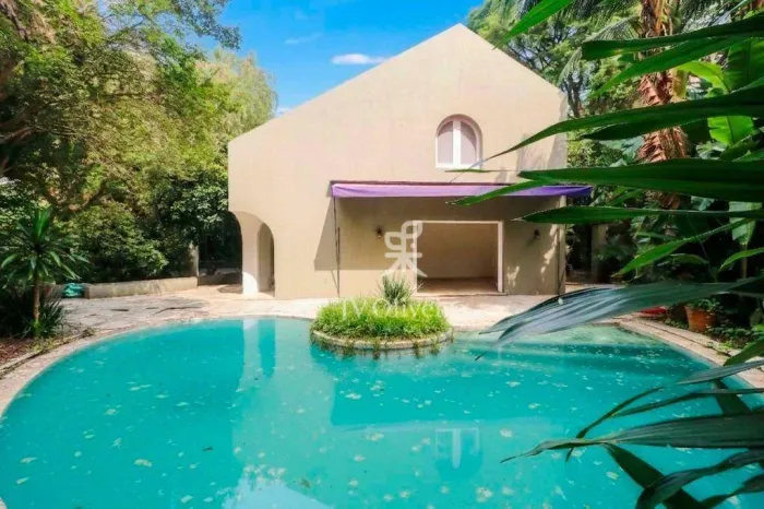 Casa com 4 Quartos, 679 m² - venda por R$ 3.500.000 ou aluguel por R$ 20.436/mês - Cidade