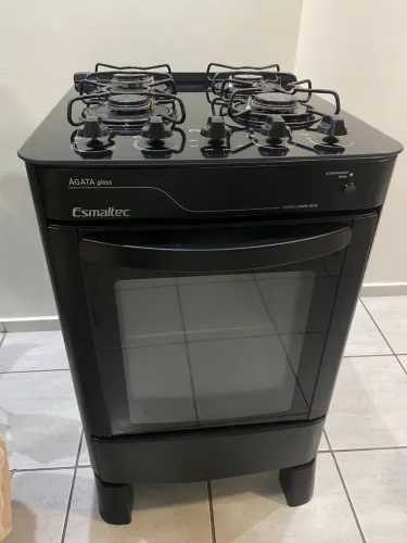 Fogão preto 4 bocas esmaltec 