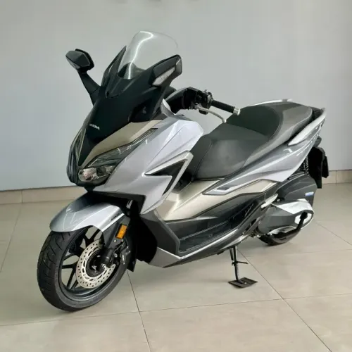 HONDA FORZA 350CC 2022 - KM 9.500 - UNICO DONO