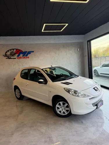 Peugeot 207 XR 1.4 Flex 8V 3P 2012