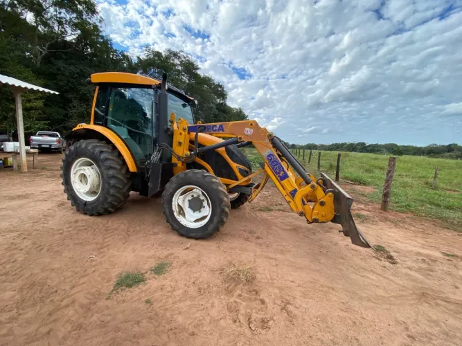 Trator Valtra A94s 99cv