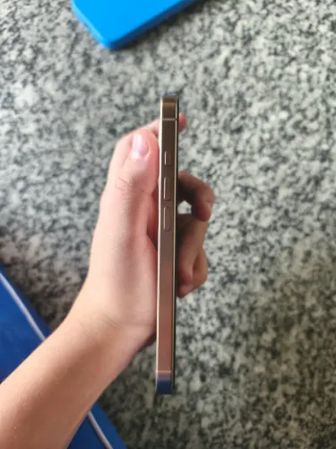Vendo! iPhone 16 pro,128g,semi novo.
