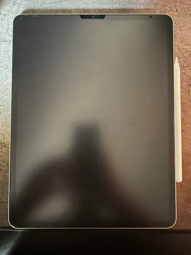 I iPad Pro 12.9? M2 (6ª Geração) + Magic Keyboard + Apple Pencil 2