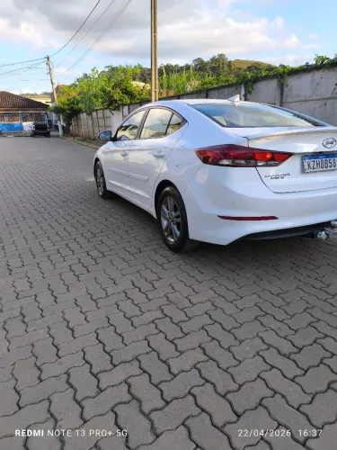 Hyundai Elantra 2.0 16V Flex Aut. 2018