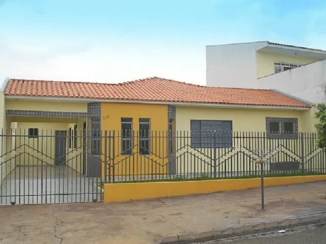 Casa Residencial com 3 quartos à venda por R$ 400000.00, 104.97 m2 - PARQUE RES CIDADE NOV