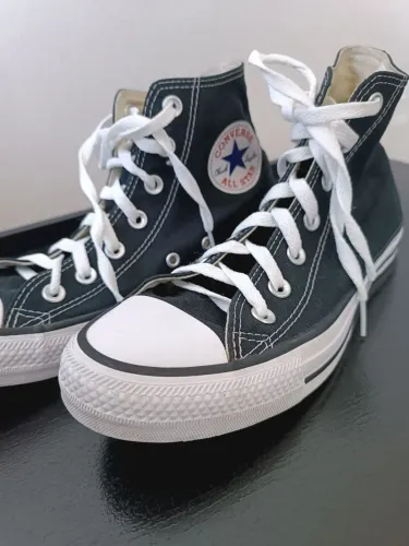 Tênis ALL star Em Perfeito estado