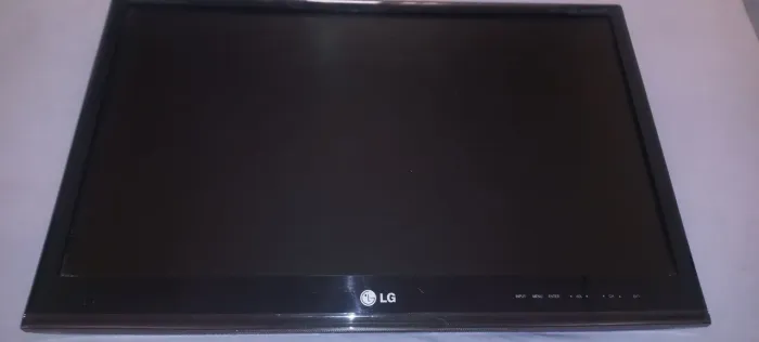 MONITOR LG EM PERFEITO FUNCIONAMENTO 