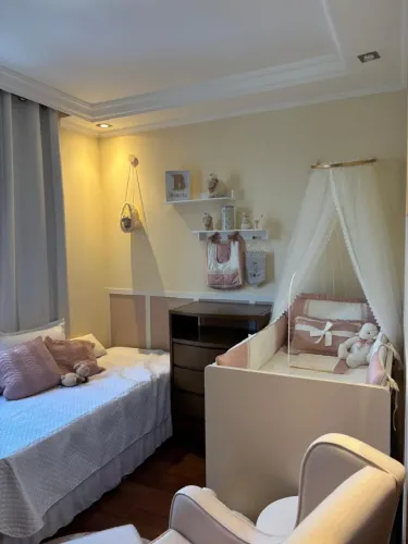 BERÇO MINI CAMA + COLCHÃO + KIT BERÇO/ MOSQUETEIRO 