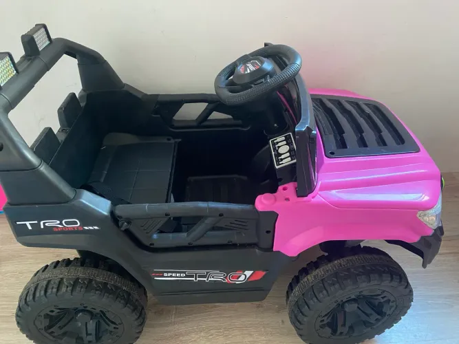Jipe Infantil Elétrico 12v Caminhonete Motorizado Controle Remoto Música - Bangtoys