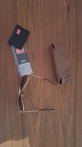 Óculos Ray Ban Caçador novíssimo