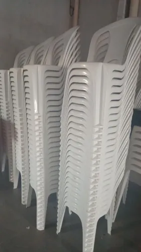 Cadeiras plástico