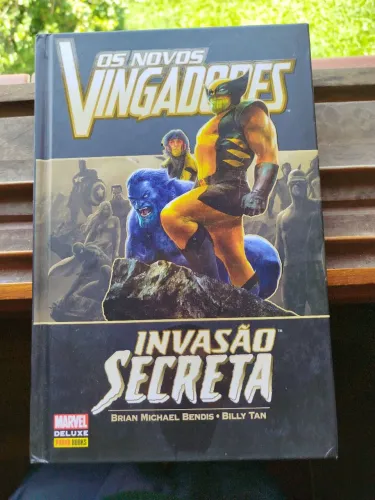 Novos Vingadores Invasão secreta marvel deluxe