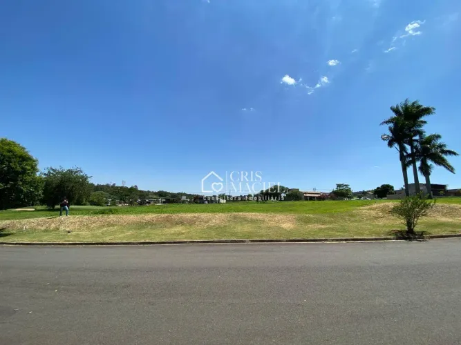 Terreno à venda no Condomínio Jardins do Golf em Indaiatuba/SP