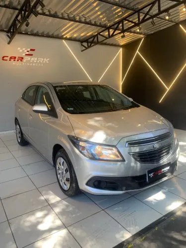 Chevrolet Onix Hatch LT 1.4 8V Flex Power Mec. 4P 2014