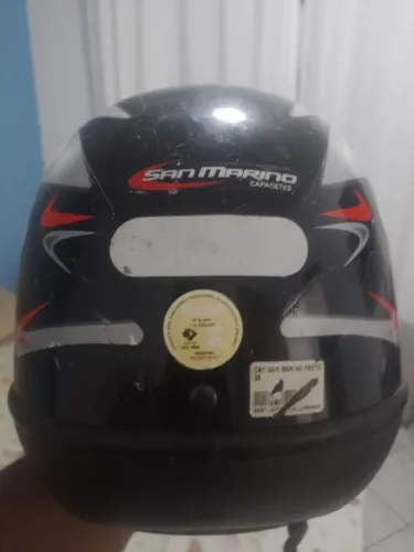Capacete