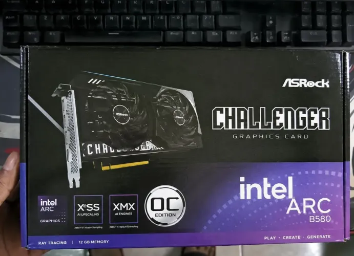 LACRADA: Intel Arc B580 Asrock Challenger 12GB 