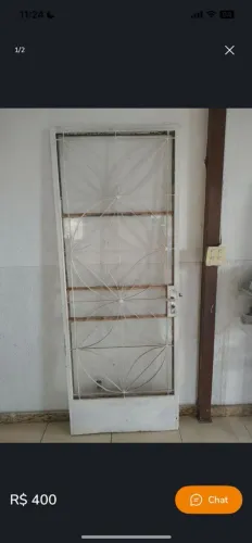 Vendo porta 80cm lado DIREITO 