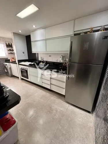 Apartamento porteira fechada para alugar no Jardim Santo Antônio em Santo André. REF: 1998